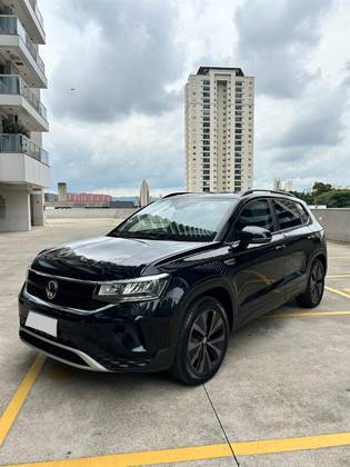 VOLKSWAGEN TAOS 1.4 250 TSI TOTAL FLEX COMFORTLINE AUTOMÁTICO